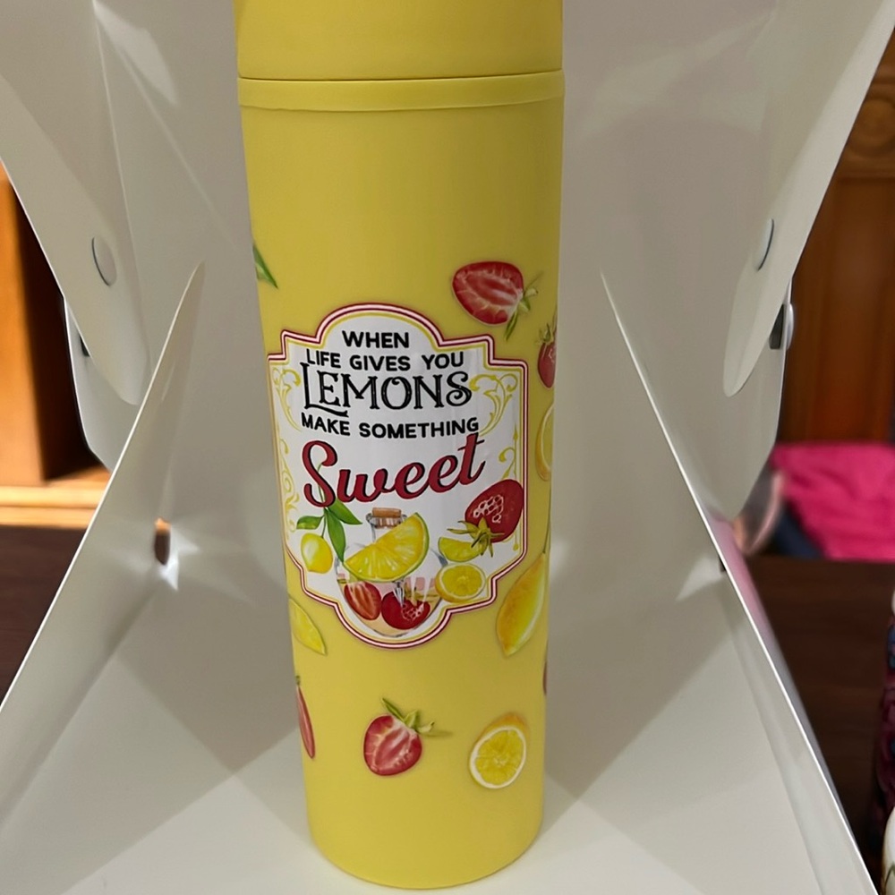 When life gives you lemons tumbler